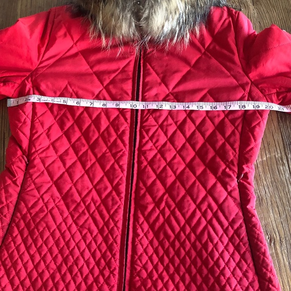 POST CARD Luxury Red Quilted Jacket with Removable Fur Collar - Sz 8 - Picture 2 of 16